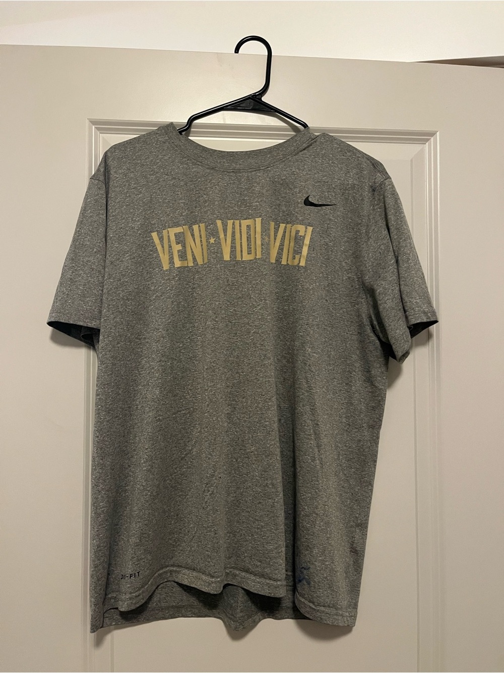 Nike Gray 'Veni Vidi Vici' Short Sleeve Athletic Tee